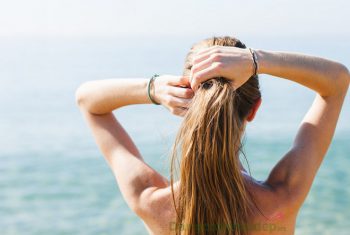 Chỉ với 5 phút, bạn đã có ngay kinh nghiệm  chăm sóc tóc mùa hè này